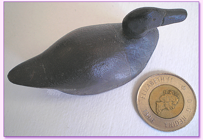 Miniature Decoy Close Top